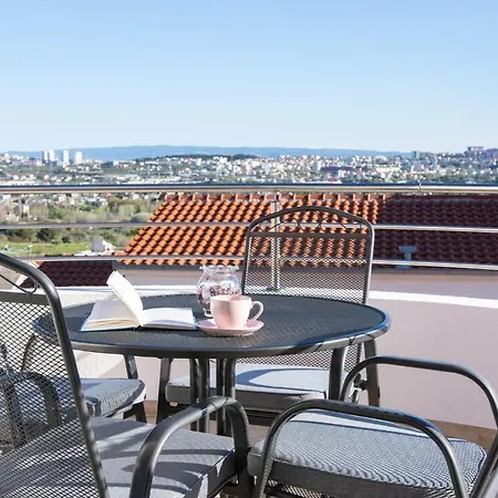 3 Bedroom Beautiful In Apartment *