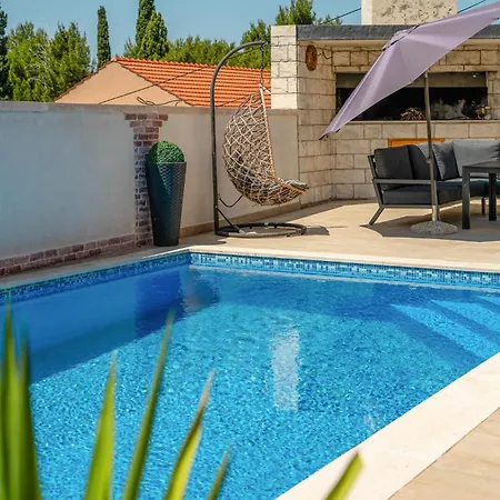 3 Bedroom Beautiful In